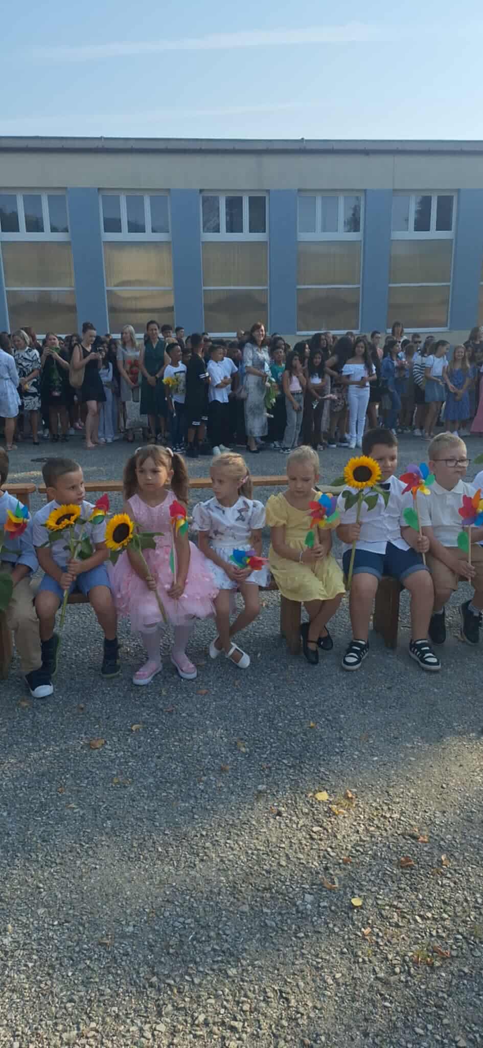 received_1043926724484503