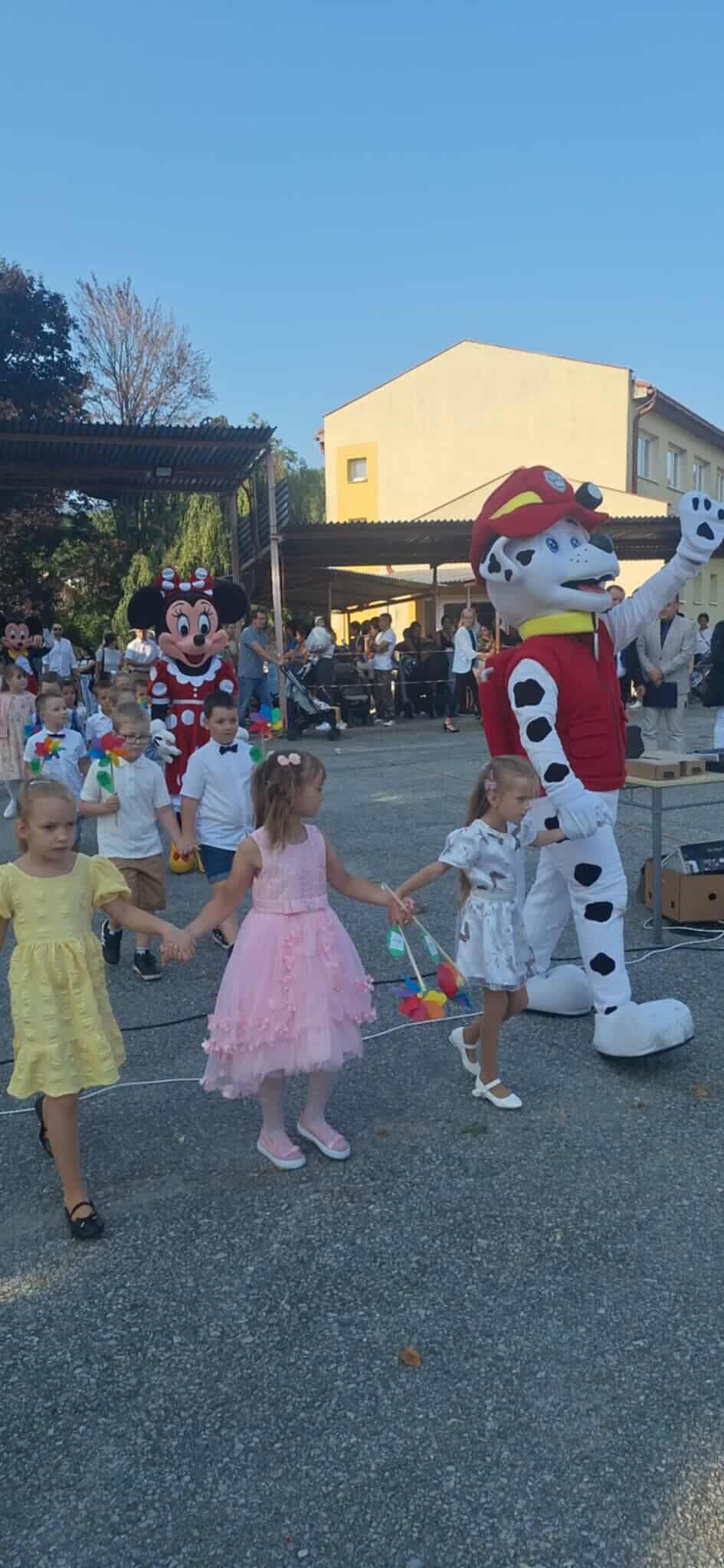 received_1513449136734557