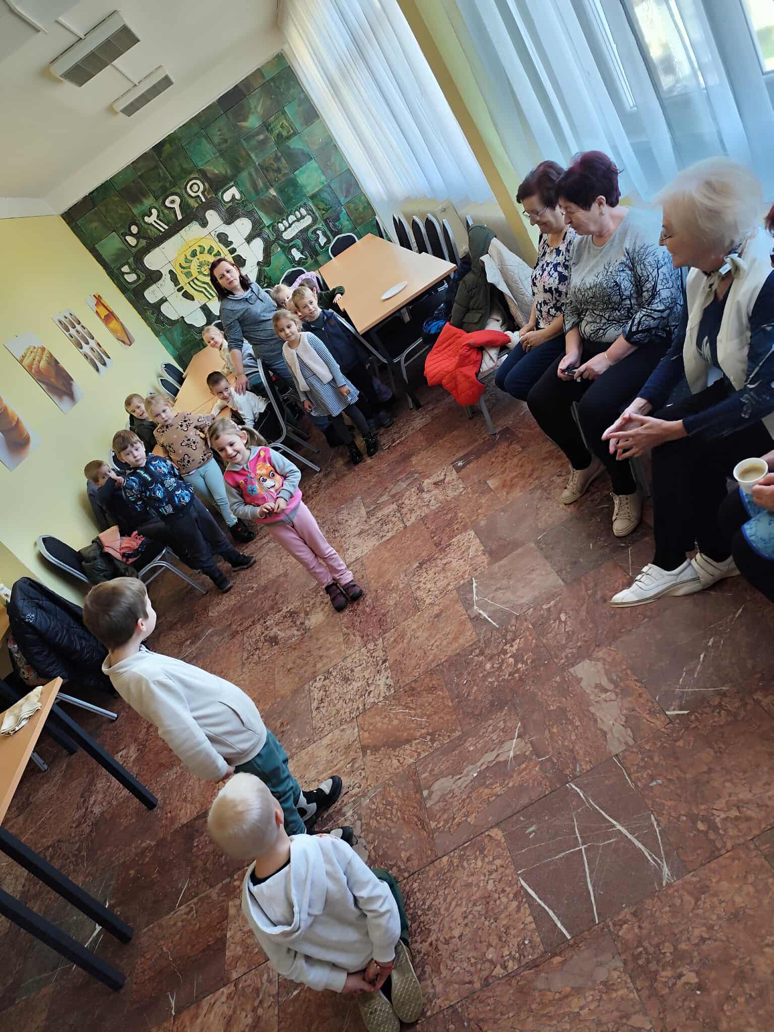 8ff54b27-16ee-4be3-895a-2d1d3b256ecd