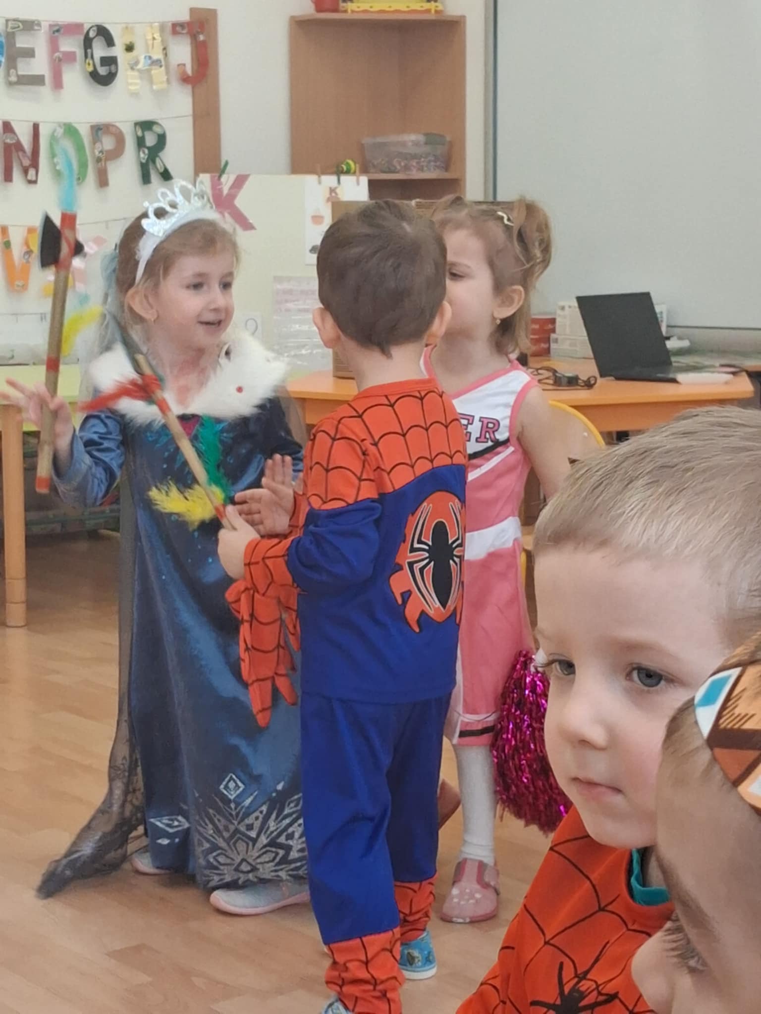 a5e42519-2d0f-4d39-8e5f-95e7b908d3a8